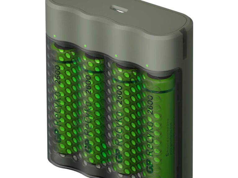 GP Recyko USB Lader + 4 AA Batterijen 2600mah