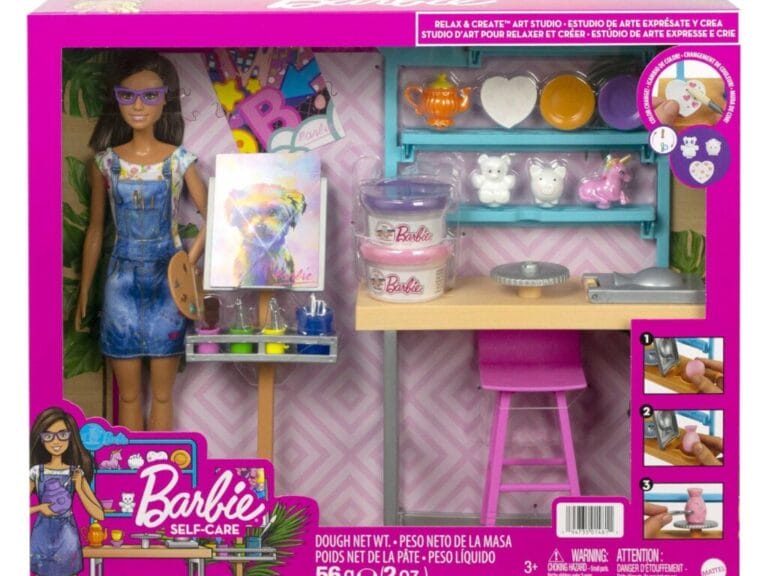 Barbie Relax and Create Art Studio